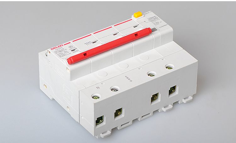 德力西漏电断路器DZ47LE-100A 4P D型四相四线有零线大功率家用漏电保护器